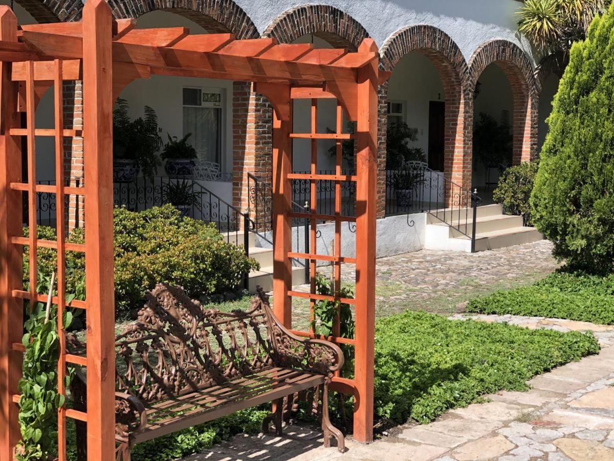 Club Vergel Resort برنال المظهر الخارجي الصورة