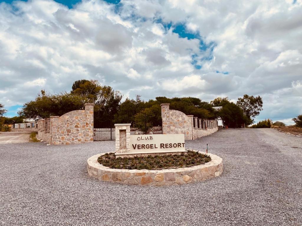 Club Vergel Resort برنال المظهر الخارجي الصورة