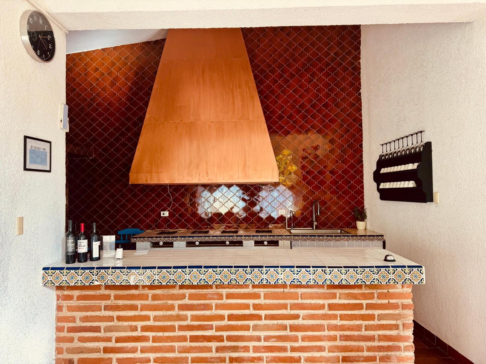 Club Vergel Resort برنال المظهر الخارجي الصورة