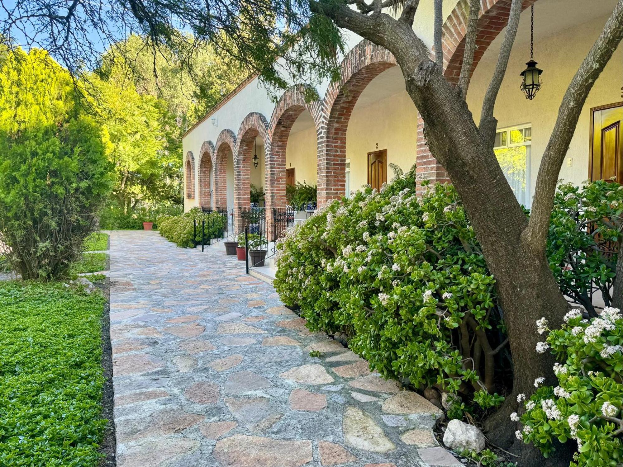 Club Vergel Resort برنال المظهر الخارجي الصورة
