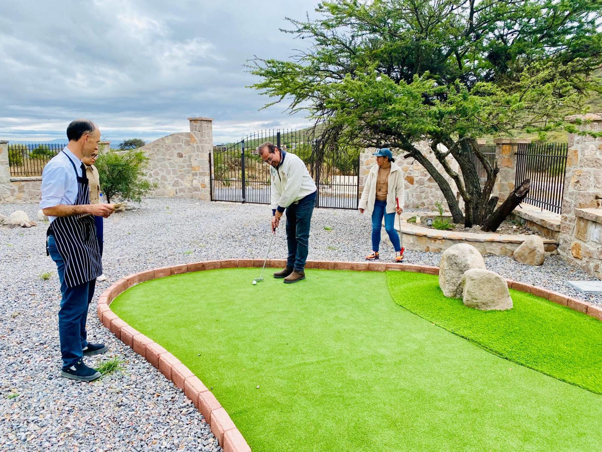 Club Vergel Resort برنال المظهر الخارجي الصورة