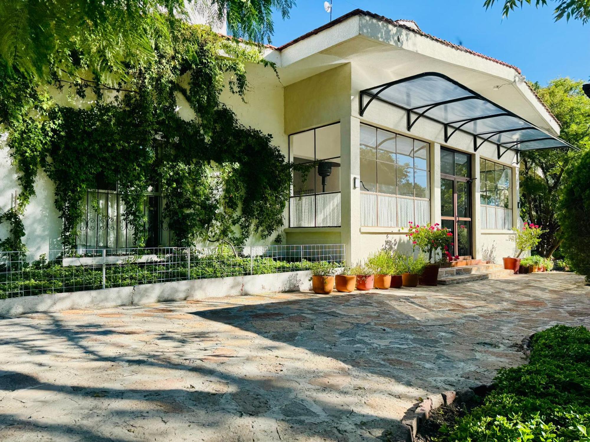 Club Vergel Resort برنال المظهر الخارجي الصورة