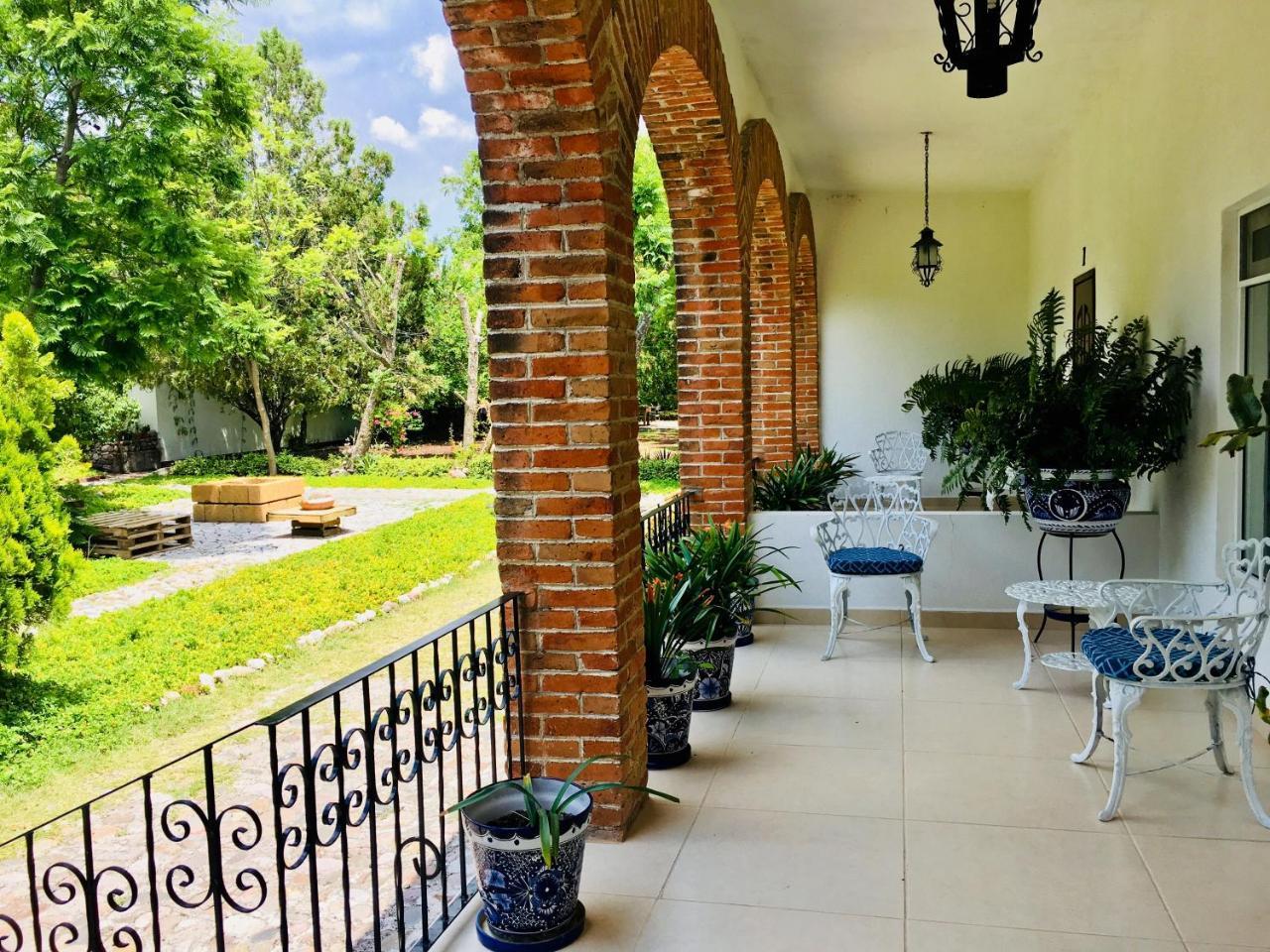 Club Vergel Resort برنال المظهر الخارجي الصورة